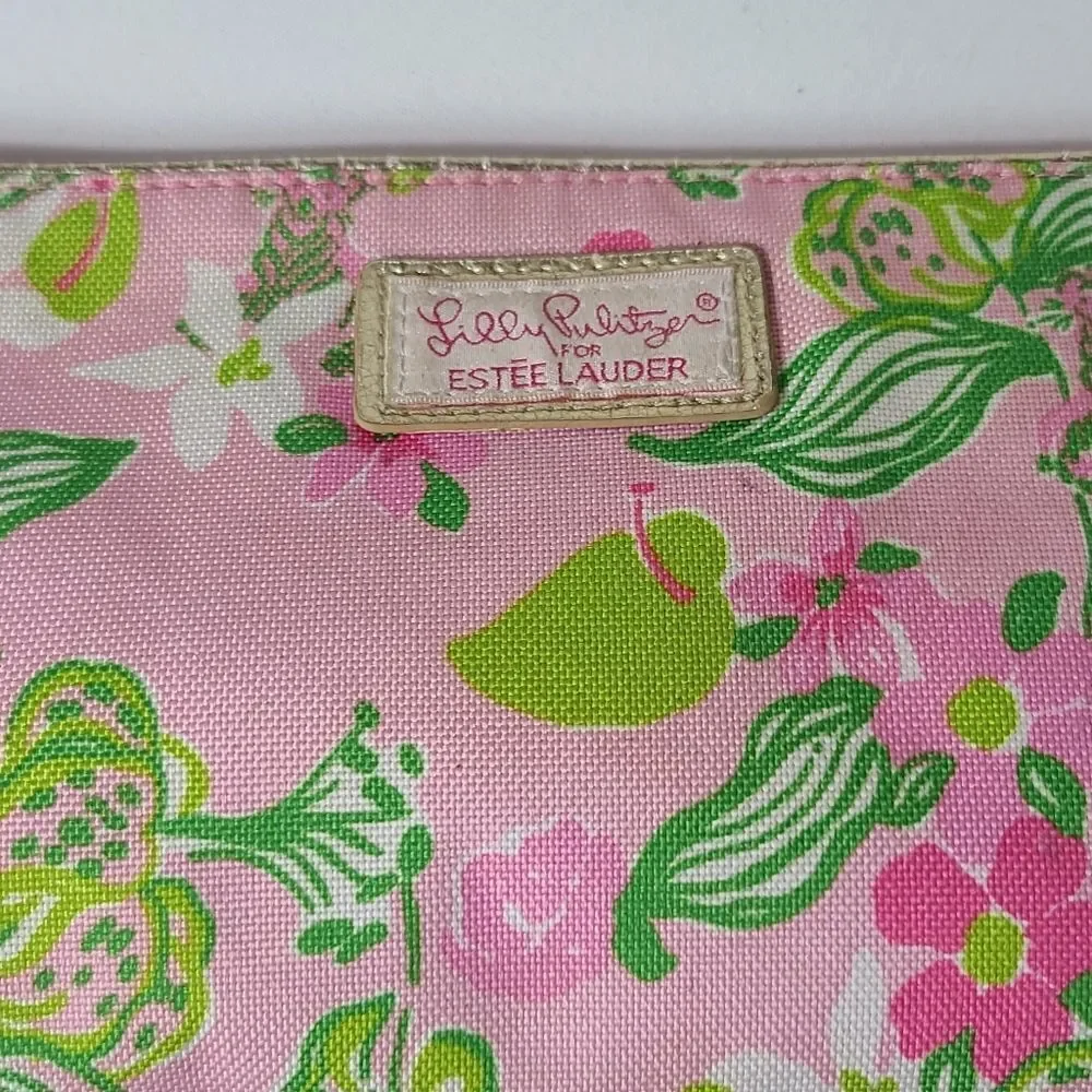 ❤ Lilly pulitzer makeup bag